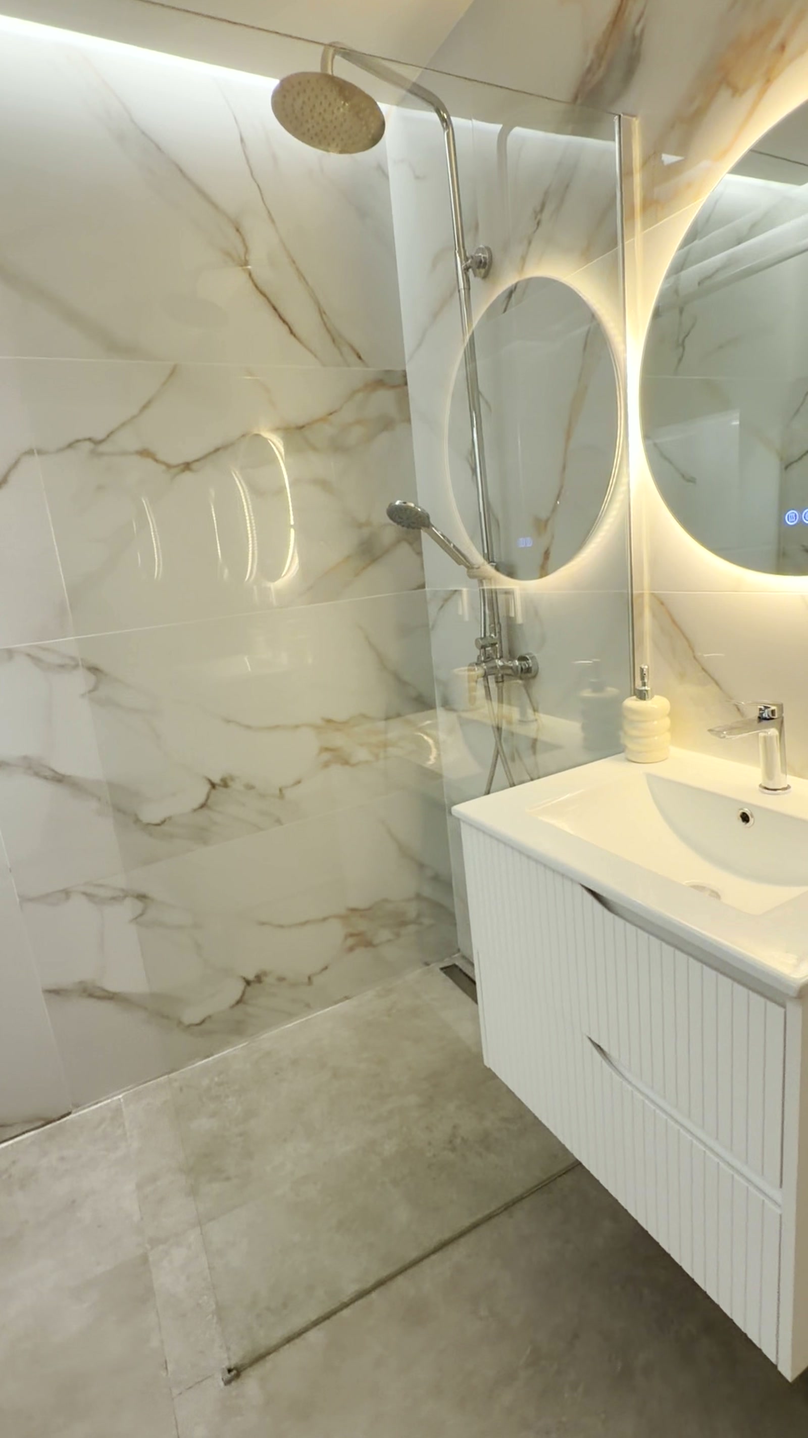 Baño en mármol